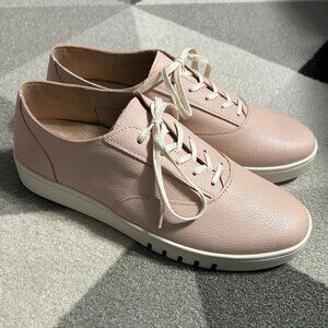 NWOT Vionic Callie Cameo Rose Leather Loafer Hybrid Oxford Women's Size 9W